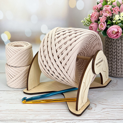 Wooden Yarn Skein Holder